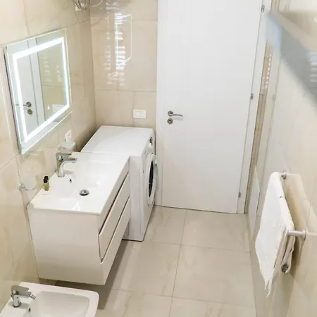 Signature 10 Apartamento Tirana