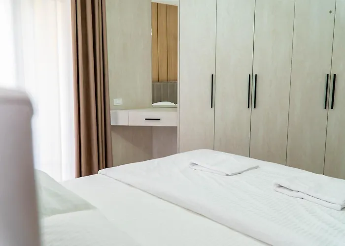 Signature 10 Apartment