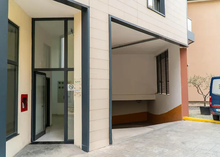 Signature 10 Apartment